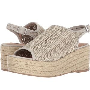 Steven Steve Madden Courage
Espadrille Sandals Women's 8.5M
Peep Open Toe Taupe